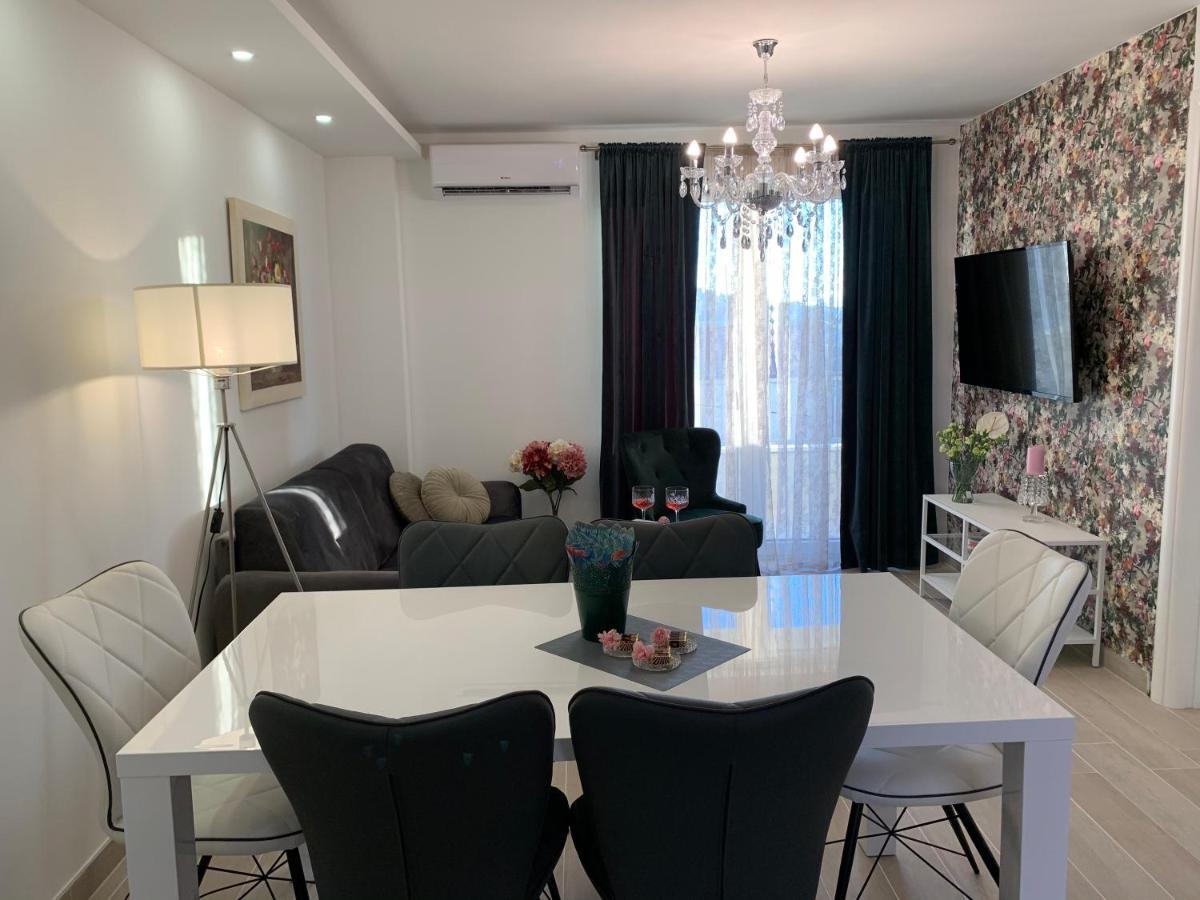Apartman Onavi Makarska Esterno foto