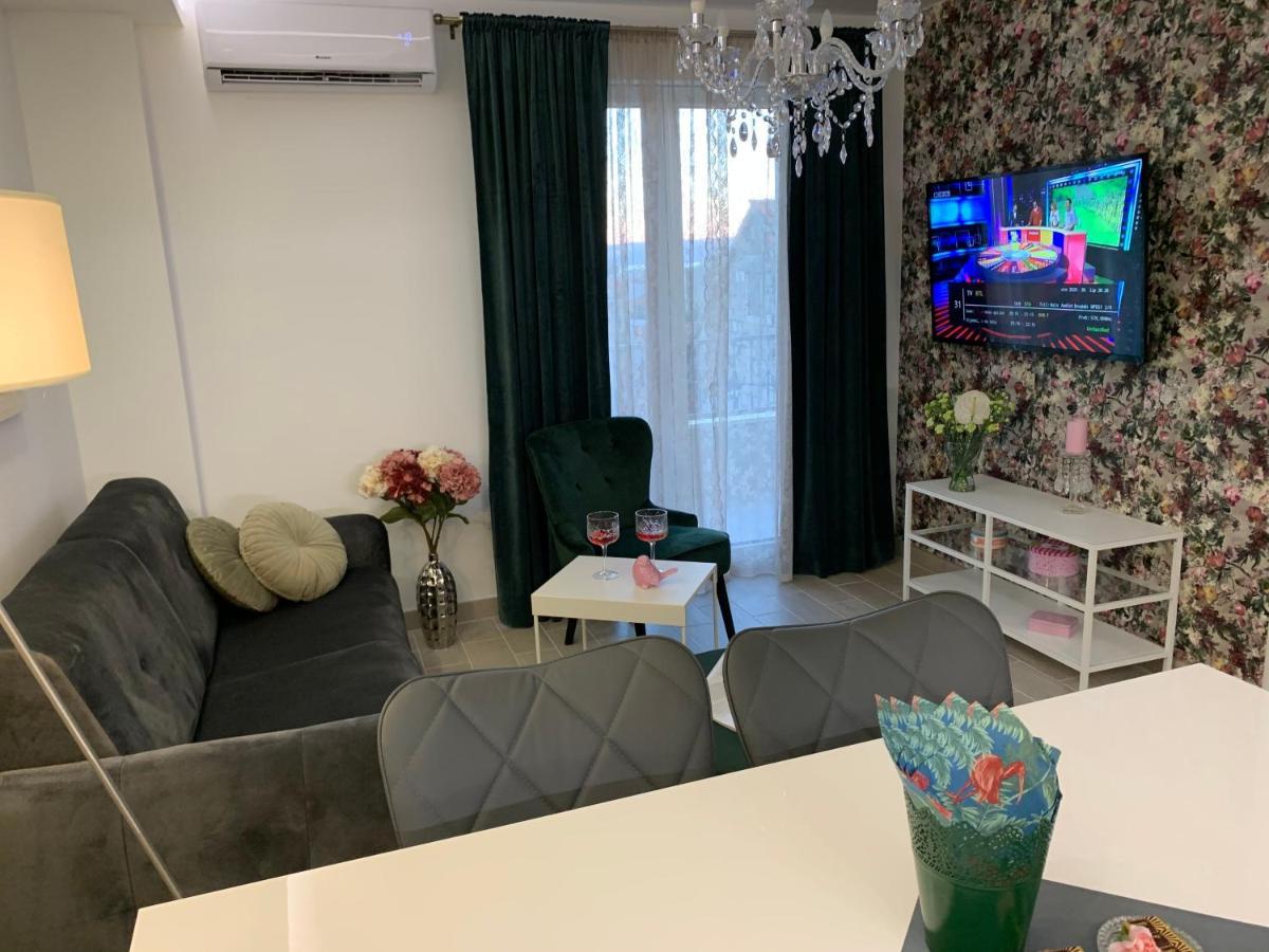 Apartman Onavi Makarska Esterno foto