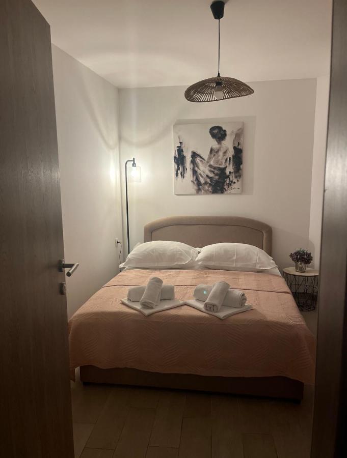 Apartman Onavi Makarska Esterno foto